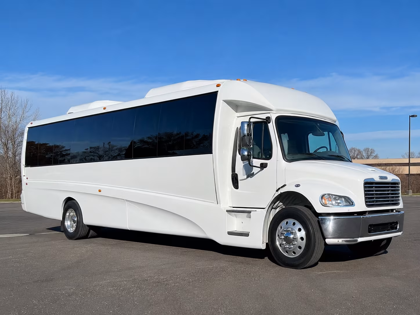 Bakersfield Winery Tour & Pub Crawl Transportation party bus exterior