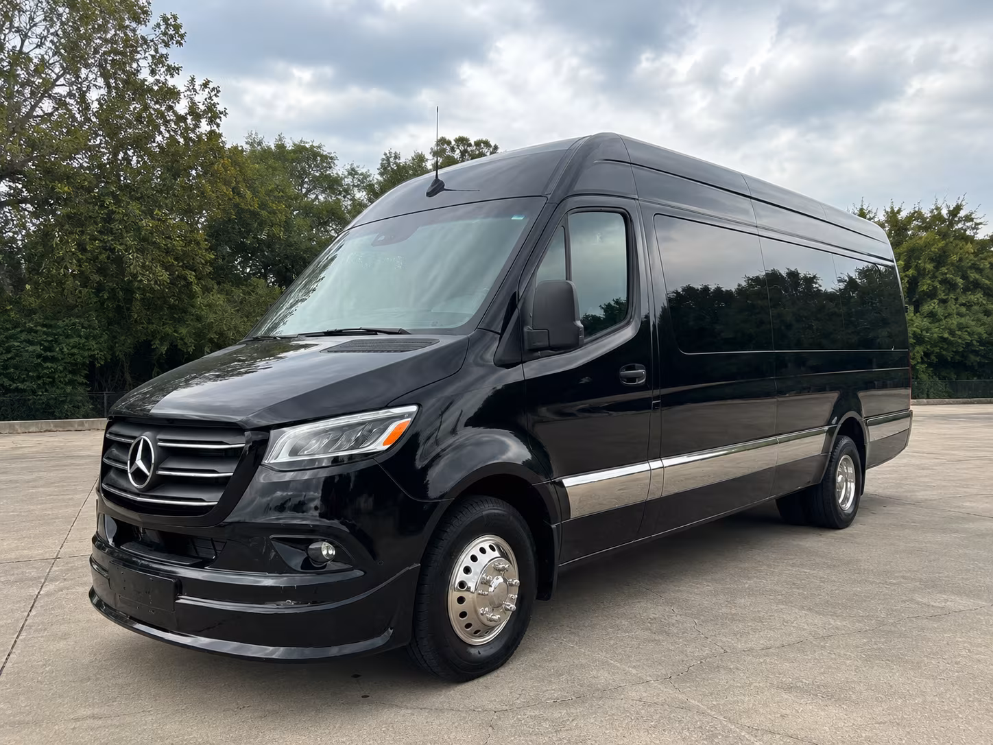 Santa Clarita School Event & Field Trip Transportation