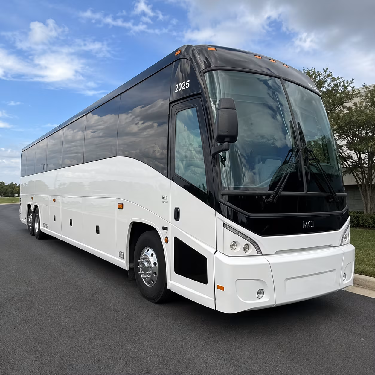 Visalia Wedding Transportation & Shuttle Service